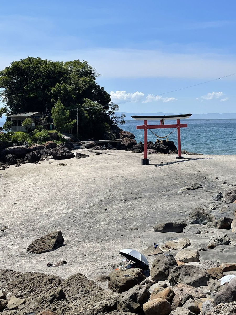 FLSBfltrk's tweet photo. 荒平天神(菅原神社)
また行く事が出来て嬉しかった😂
#荒平神社
#z900rs https://t.co/Mhg5ygnIKq
