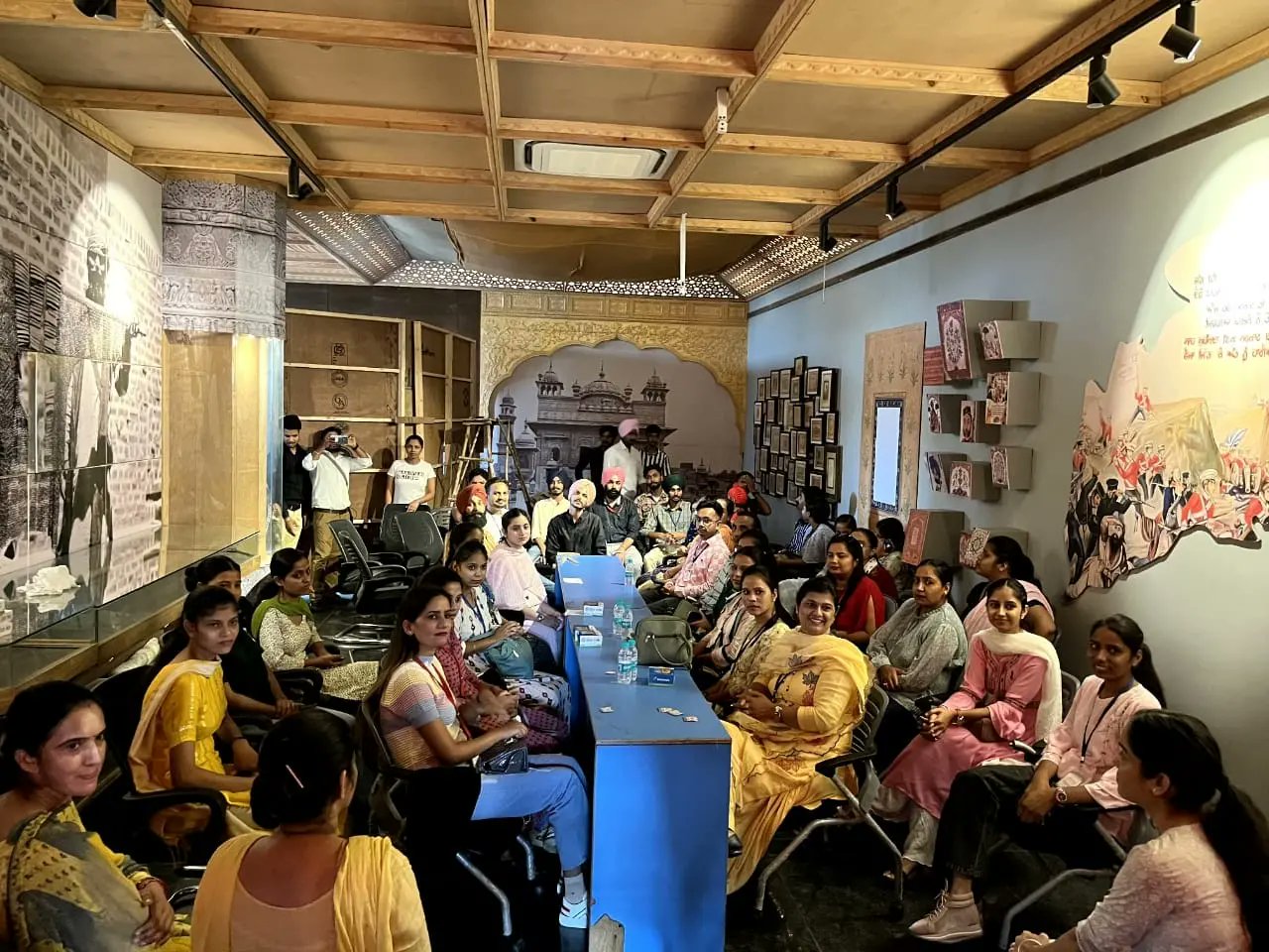 Panjab Digital Library (panjabdigilib) / Twitter