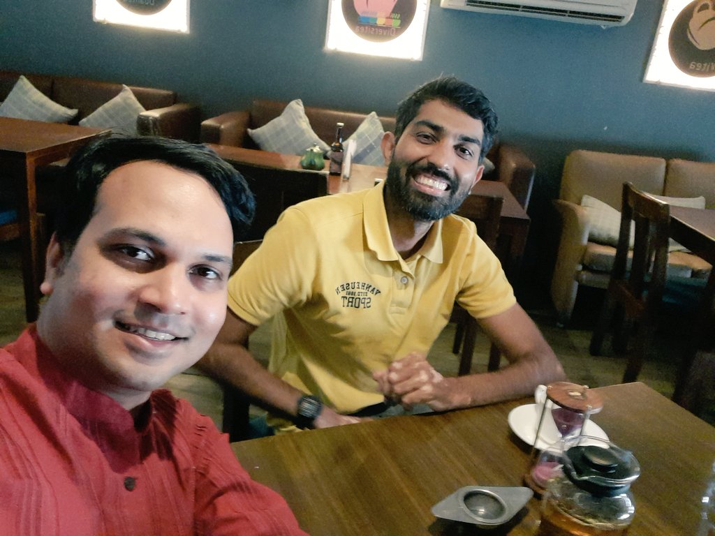 srigsri23's tweet photo. It was great meeting my good friend Vishal after 6 years! We go back 15 years; did uni together in 🇸🇬. Discussed interesting #startup ideas over tea 🍵 at #Infinitea on Cunningham road 😀 https://t.co/xILAvyCp9i