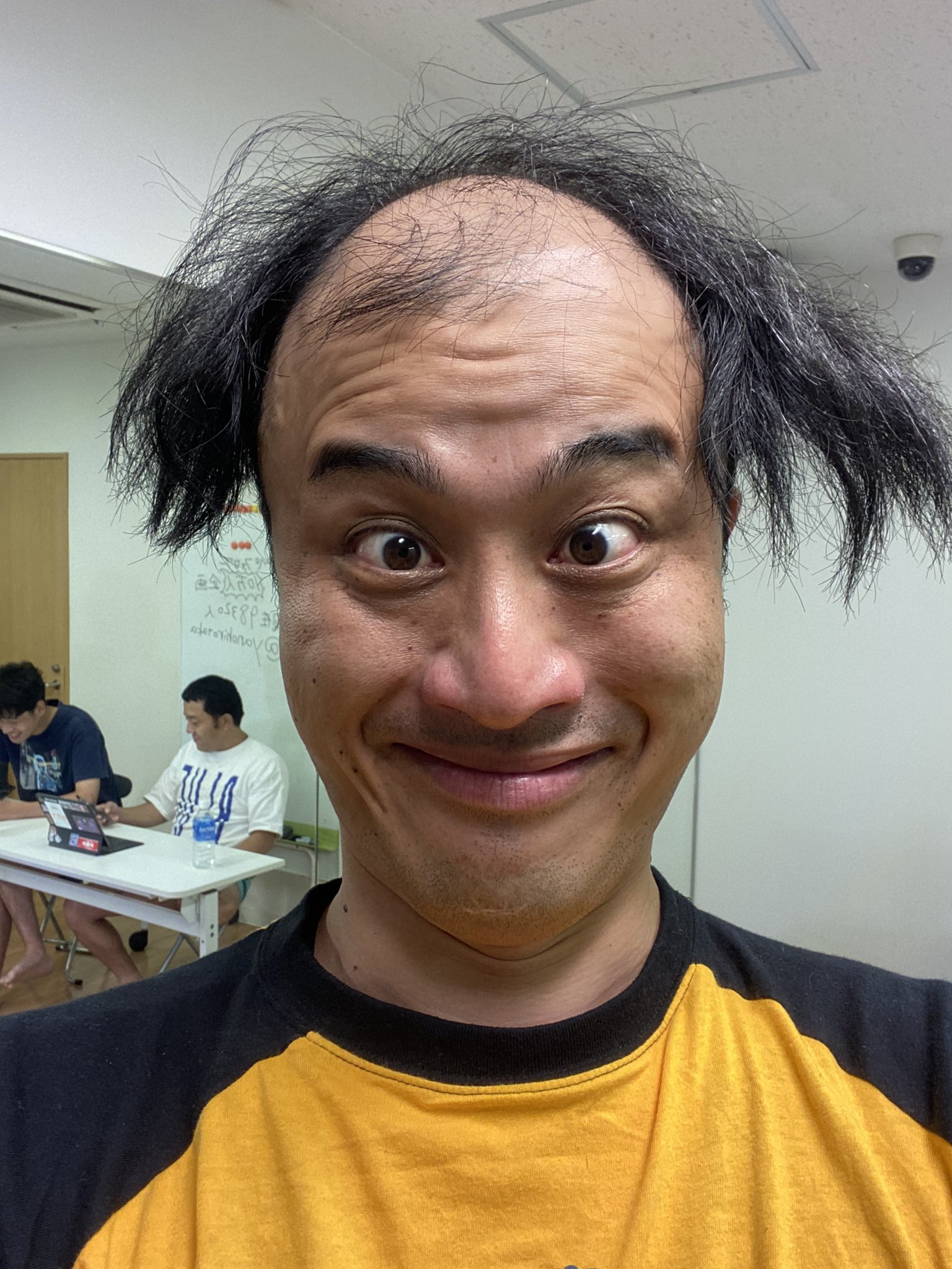 ノボせもんなべ ぺぺさんがフォロワー10万にいくために 面白い顔をあげております 面白ければフォローお願いします Yanohirotaka 面白すぎる変顔 T Co Ct7dr36how Twitter