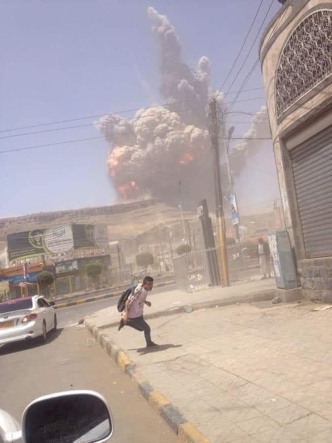 WumaoTimes's tweet photo. This is a photo of the bombing of Yemen by the US and Saudi Arabia. 

But since the American bombs are not as bad as the Russian ones, nobody cares. https://t.co/S5LqX8iwAY