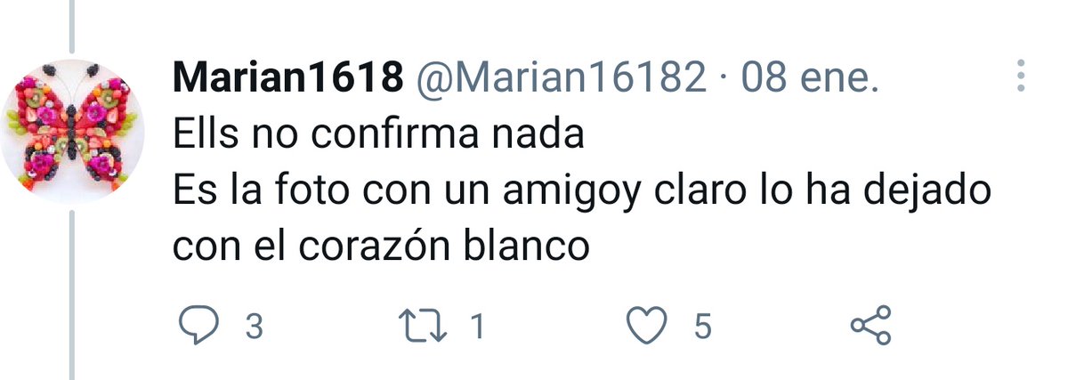 LocasStop's tweet photo. Hoy es un buen día para hacer un pequeño recopilatorio del ridículo de la Polilla y su séquito desde Enero 2021, fecha del inicio "oficial" del noviazgo #DemetOğuzhanWedding
1.- Es una foto de un anuncio antiguo.
2.- Corazón blanco es sólo amistad.
3.- Están rodando un videoclip. https://t.co/MOP0Z042yW