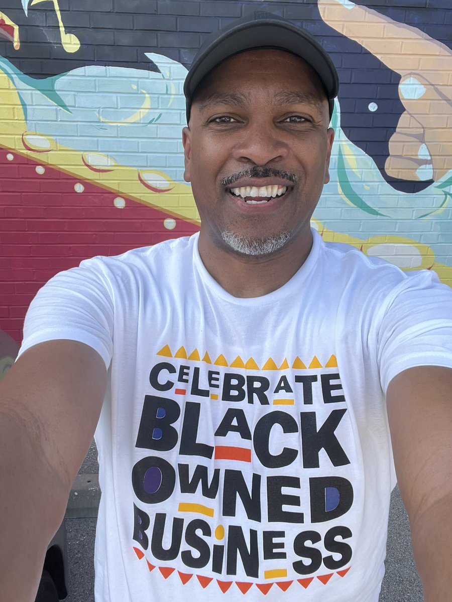 314sterling's tweet photo. August is Black Business Month. After 18yrs of ups &amp; downs, I’m proud of myself and my peers who dare to dream &amp; those who mentor, comfort, hype up, collaborate &amp; spend money with us. It’s a humbling experience. FYI:  The official t-shirt of the @DelmarMainSTL Black Business Expo https://t.co/r4XwvDal1h