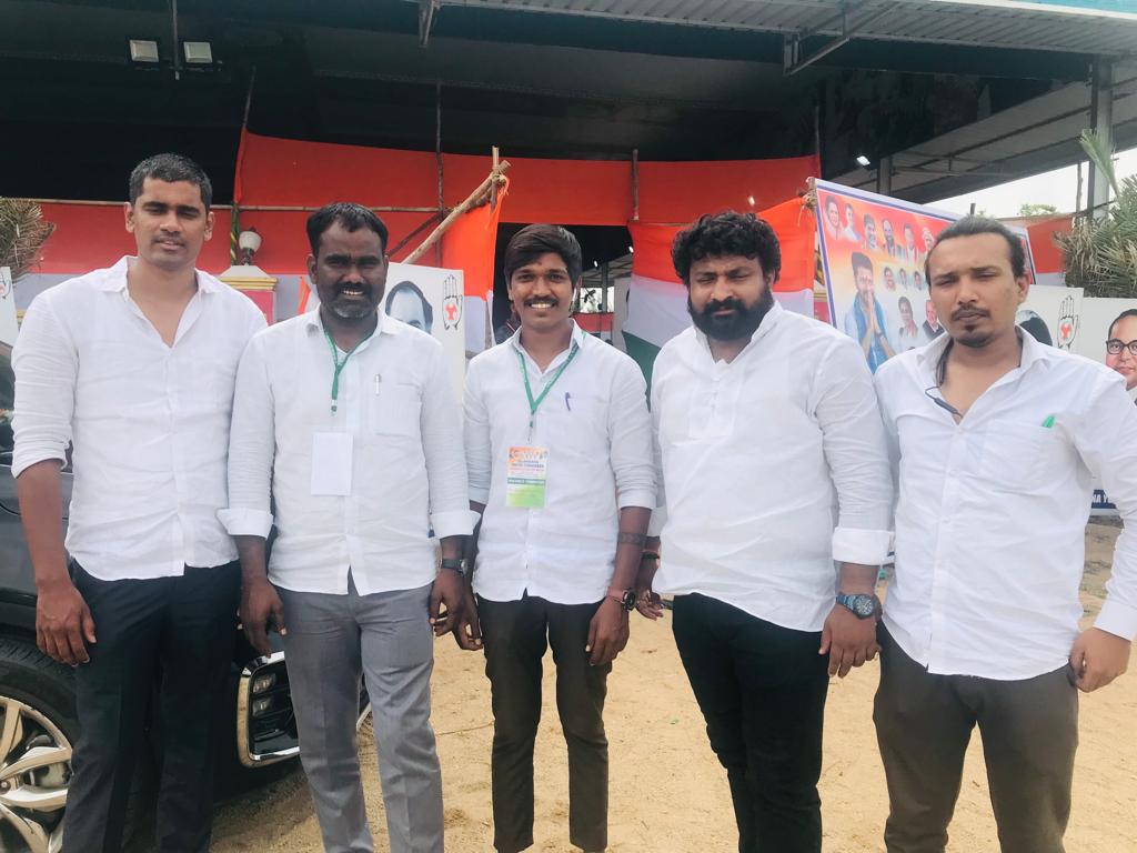 MuchuParmesh's tweet image. #Telgana State Extented Exicutive #YouthCongress  Meeting
At #Munugodu  Constituency @IYC @IYCHyderabad