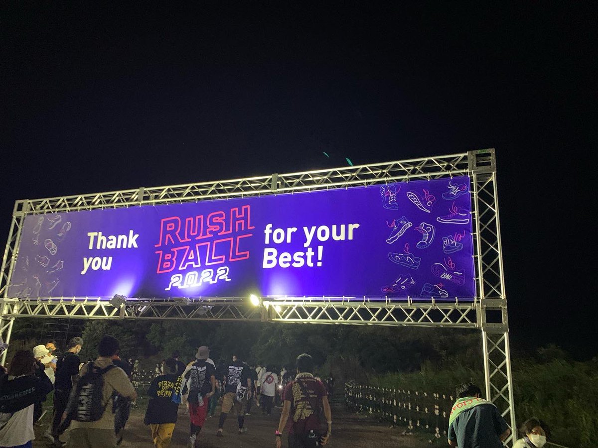 bknb_soma's tweet photo. RUSHBALL最高の1日でした!!
BiSHやっとみれたから明日から頑張れる https://t.co/rUDYjZhrUI