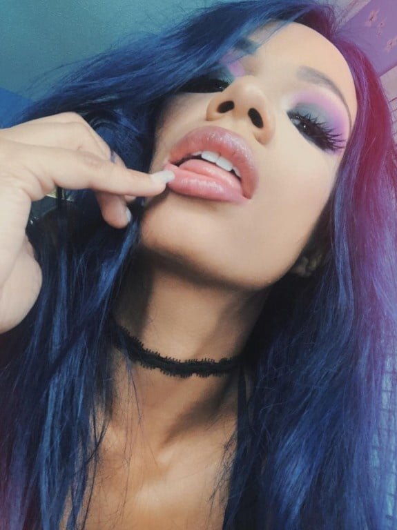 LUSTINGFORKAIA's tweet photo. 17. Sasha Banks. https://t.co/JH4Ota6CR0