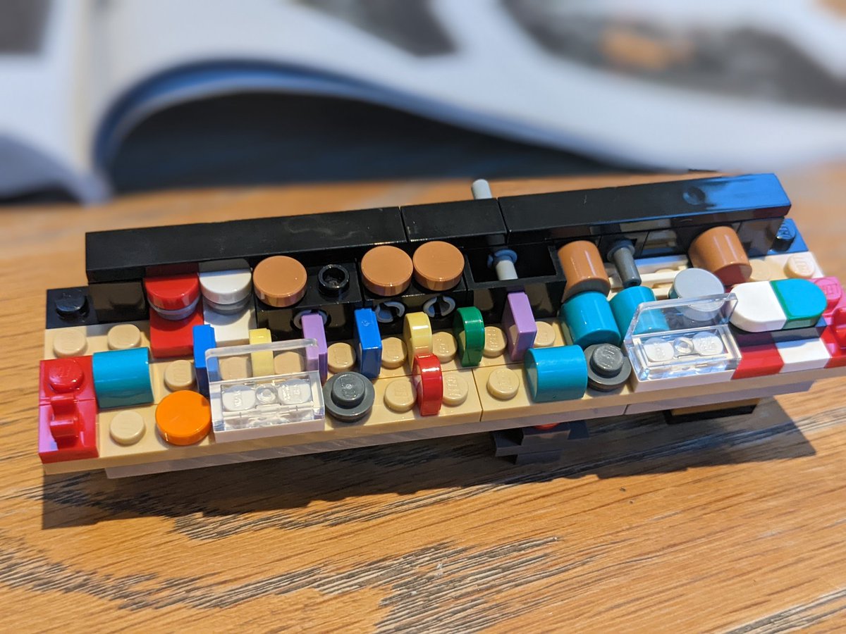 markjamesbarry's tweet photo. Got around to this today. The attention to detail is so satisfying. I will never not love Lego (or guitars). https://t.co/GHDdhcvSV9
