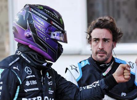 F1networkig's tweet image. Alonso career race wins = 32
Lewis race wins not from pole = 42
