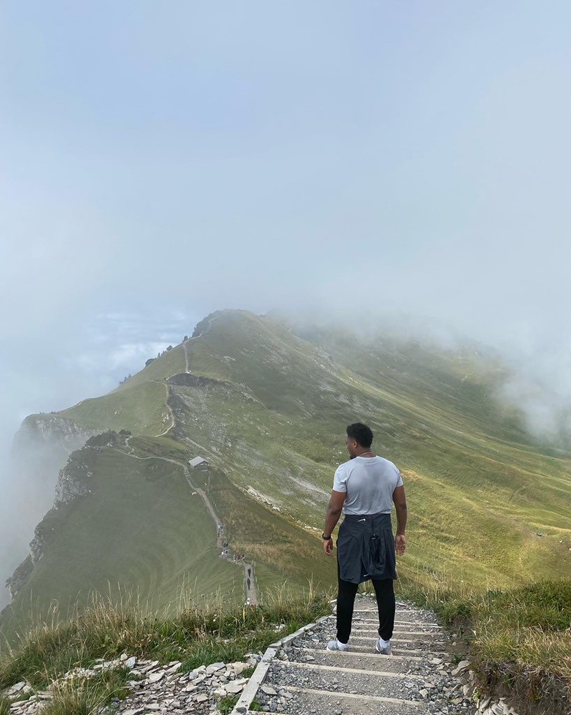 Camtana25's tweet photo. I’ve been to some places in the world, but today has been in the top 3 most beautiful I’ve ever been. #MountStoos https://t.co/RxTjO3ab0o