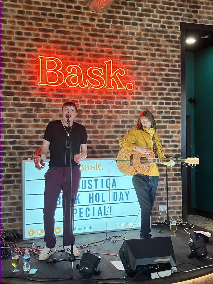SevenMilesOut's tweet photo. A great chilled afternoon at @thisisbask with so many talented musicians playing. What a fantastic music venue this is. Stockport just keeps getting better and better! @Thelanks3 are rocking &amp; serving up audience participation! #screwyouMrsCooper https://t.co/brSj0BYoFb
