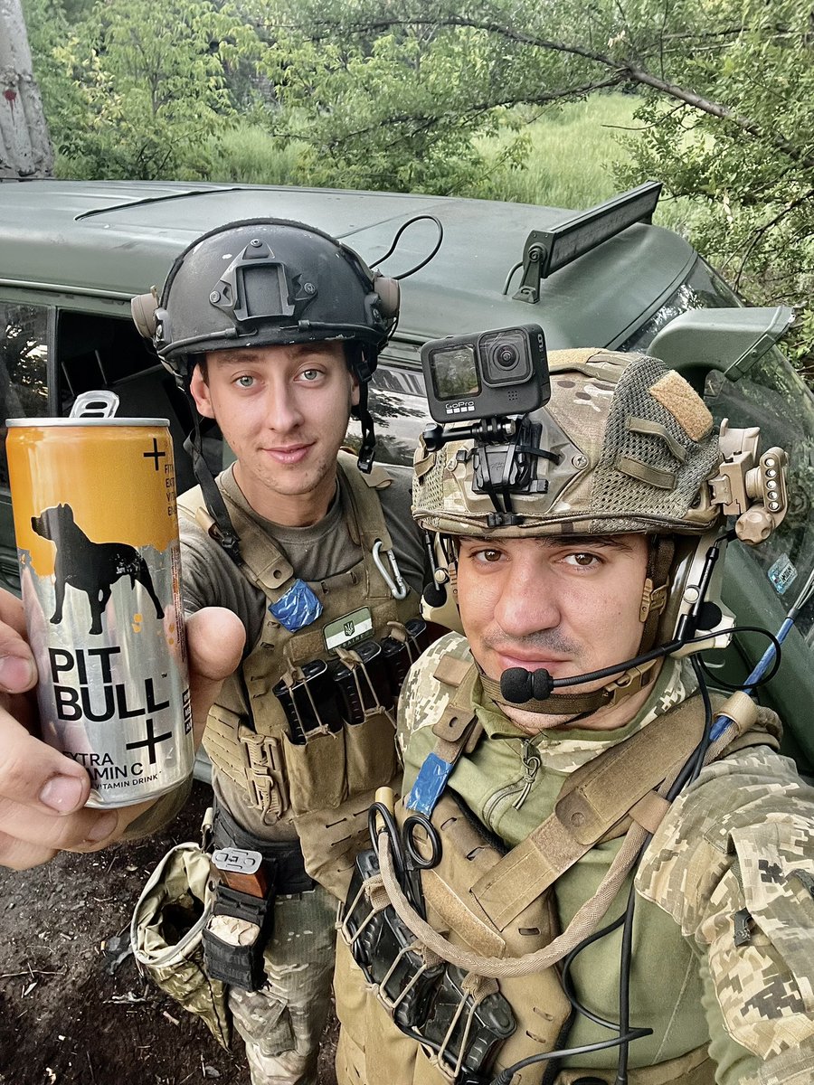 KishakNazarii's tweet photo. Faster, higher, further. To the soul of the enemy.
We fight for peace 🫡🇺🇦
@ukrainianzsu @GeneralStaffUA #UkraineRussiaWar #StopPutin #72ombr https://t.co/mK2FPyP0dc