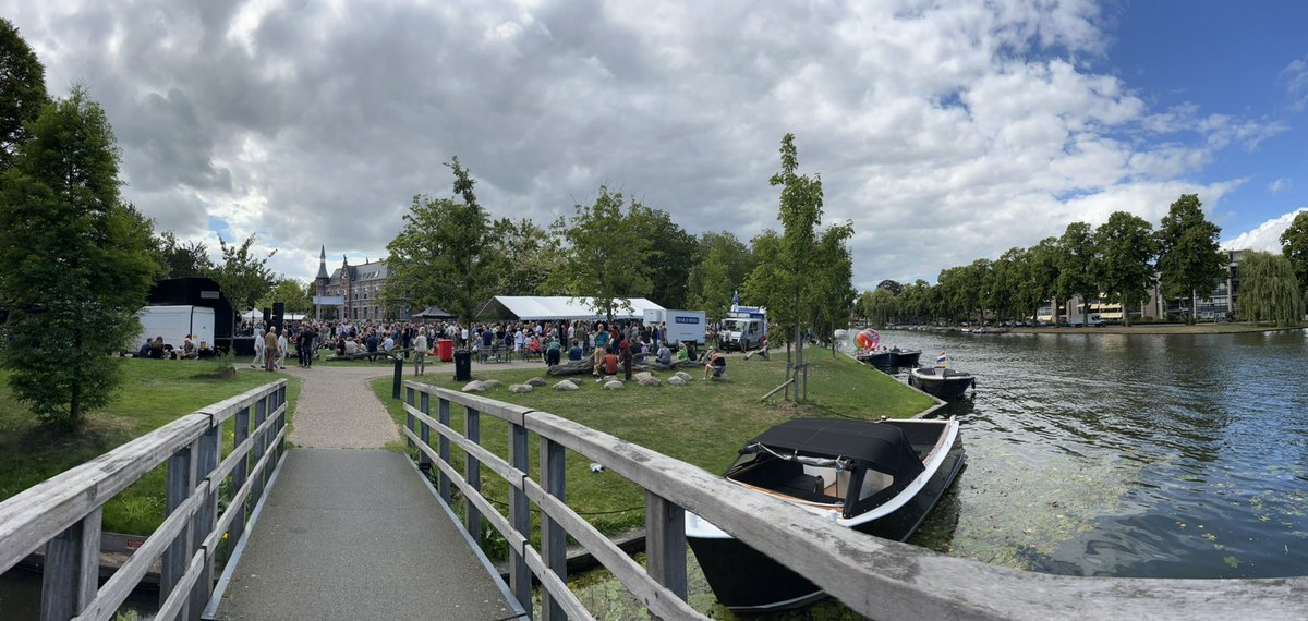 ContactSoap's tweet photo. Het is weer erg gezellig bij #Akoestival in #Woerden 😃🎵🎶👍 https://t.co/F9AHx6wDiL