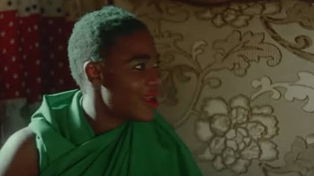 Happy Birthday Mercy Johnson.
What\s your favorite thing about this actress? 