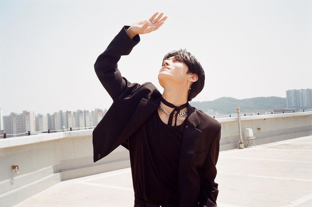 ateez_ig's tweet photo. #WOOYOUNG #ATEEZ #에이티즈 #ATINY https://t.co/zzUbhOFbzv