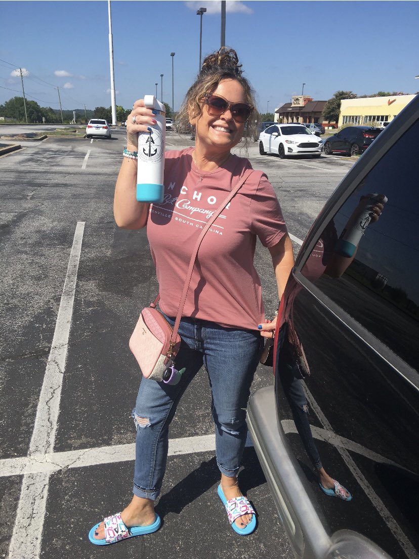 AngieAngeli07's tweet photo. Advertising for my boy and @anchorbatco  @doug_angeli https://t.co/tZqVKLGk9M