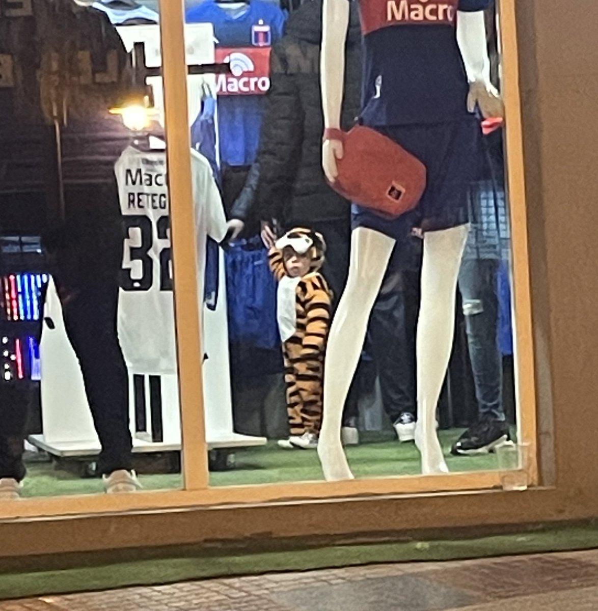 Ro ~ ⭐️ * 🇦🇷 tweet media