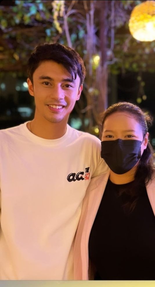 helloitsmoana's tweet photo. Ms. Maxine last night with Dale/Turs.
#KaoTurs https://t.co/Af9CAiLmPR