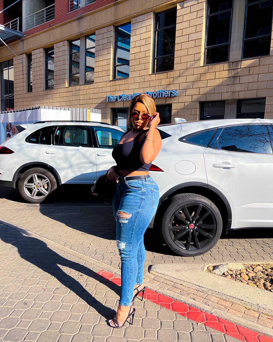 Naledi M tweet media
