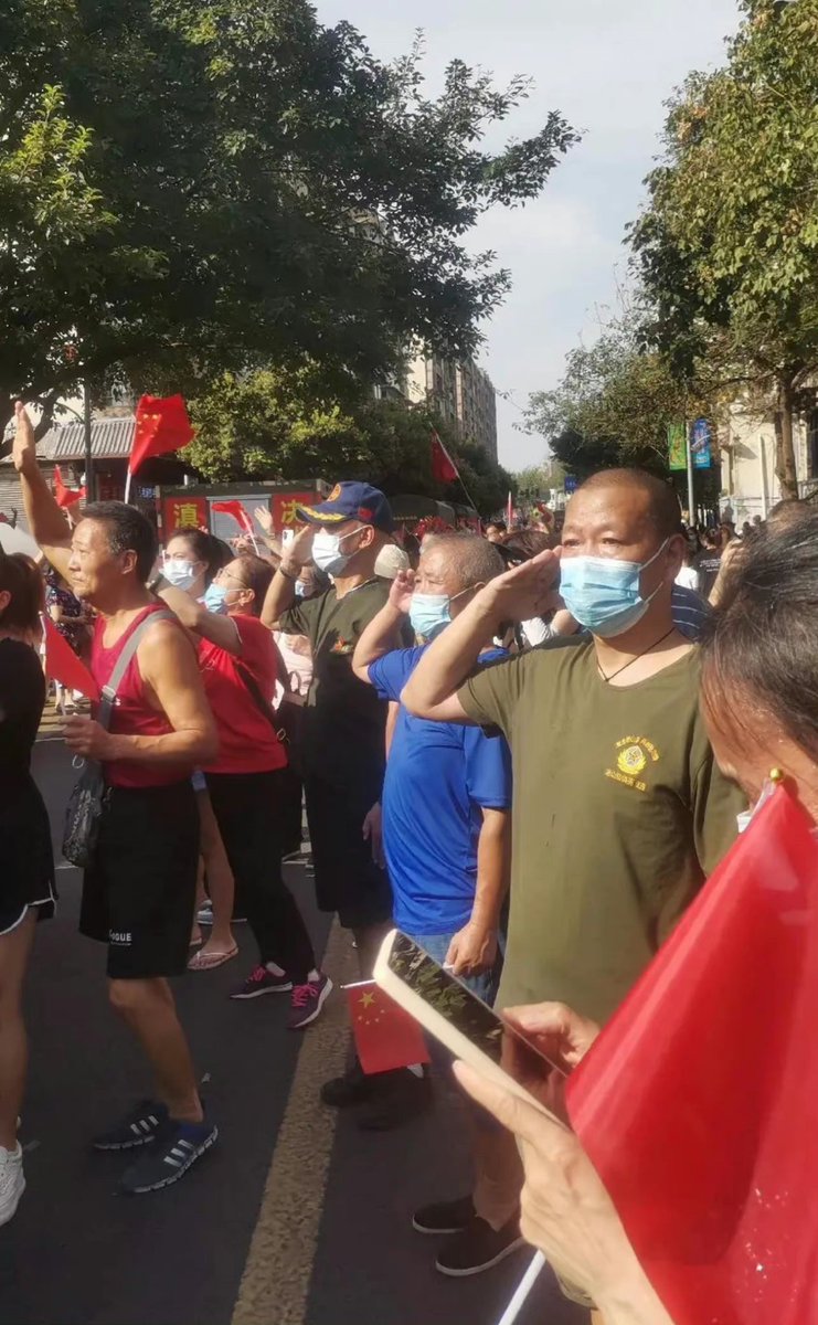 allen27410505's tweet photo. 這就是我們國家能戰勝一切的原因！ https://t.co/oF96UoNFuS