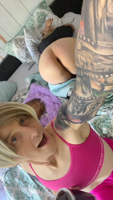 Looks like someone needs several cocks in her holes @mrsescobarhw  #SundayFunday #hotwife #sissycuck<a href="/tag/sundayfunday"class="tags"><span>#sundayfunday</span></a><a href="/tag/hotwife"class="tags"><span>#hotwife</span></a><a href="/tag/sissygurl"class="tags"><span>#sissygurl</span></a><a href="/tag/sissychastity"class="tags"><span>#sissychastity</span></a>