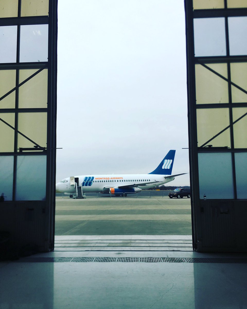 JoshDallas's tweet photo. Get ready….⁦@ManifestNFLX⁩ #manifest #828 ✈️ https://t.co/Vbnbvu5Wju