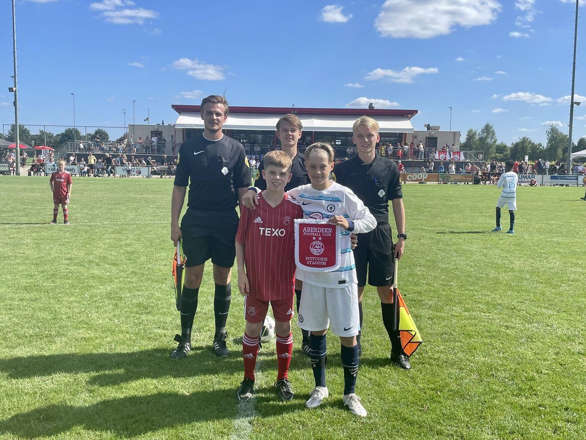 AberdeenFCYouth's tweet photo. U12s MVC Tournament Update 🇳🇱 

The young Dons completed their tournament experience with a win over Chelsea. This secures a very respectable 3rd Place, whilst Ajax &amp; Feyenoord contest the final 🏆. #YoungDonsInEurope 🔴⚪️ https://t.co/rLUsRIvOsB
