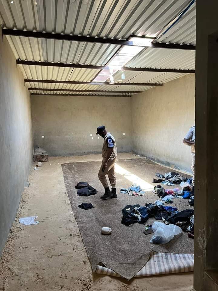 RN_LIBYA's tweet photo. #RiL
#Human_trafficking_Tazerbo
The expected number, according to reports and witnesses, survivors of human trafficking farms in the village of Tazerbo, located in the southeast, exceeds 5,000 people, including children and women.⬇️ https://t.co/bUb6nwwoXO