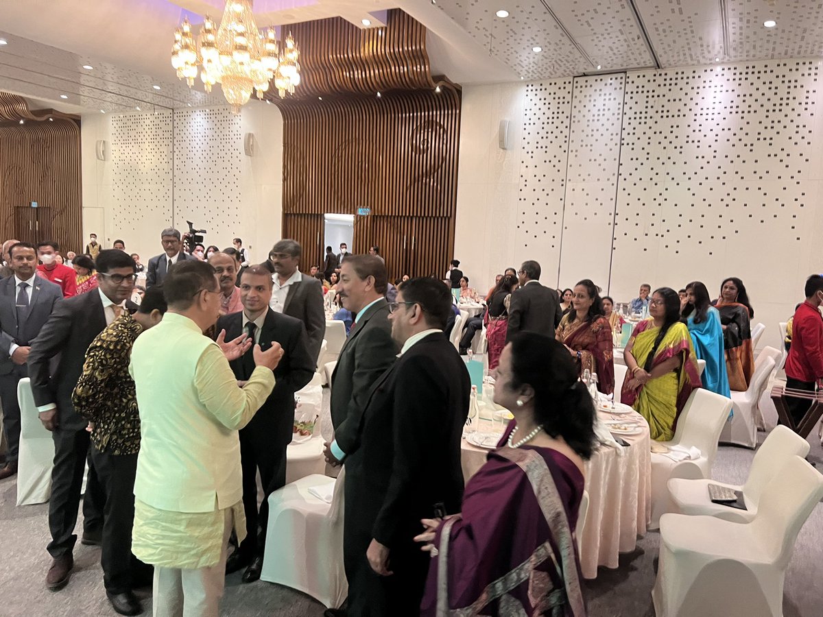 RanjanRajkuma11's tweet photo. Had the pleasure to interact with Indian Diaspora in Jakarta this evening. Gratitude to the Indian community for their warmth and affection. 
@IndianEmbJkt https://t.co/dEbHxrn7Xj