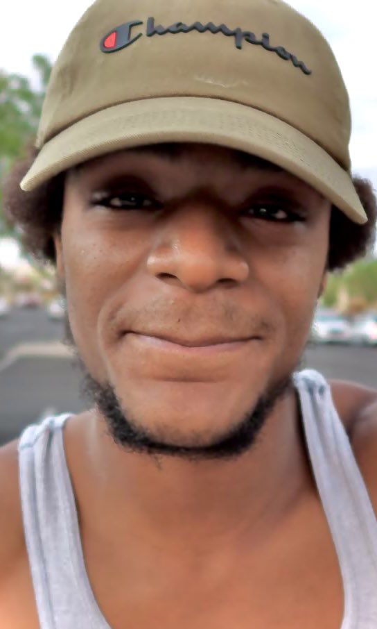 AobDari's tweet photo. “Real Eyes Realize Real Lies” 🅰️🅾️🅱️ 👽🛸🚀#awfullyoddbehavior https://t.co/9IeJCNwtz1