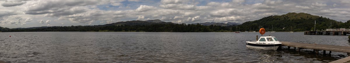 McCormick_snaps's tweet photo. Windermere

#panoramic @PanoPhotos @ThePhotoHour @StormHour @lakedistrictnpa https://t.co/KqfXd8UmjA