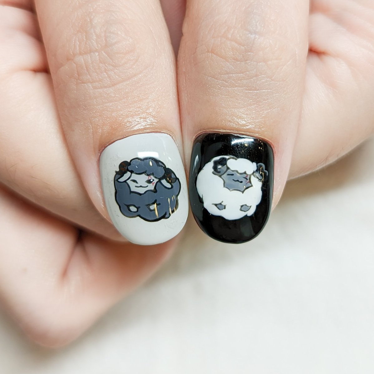 w33332004427's tweet photo. Finally get my nails.
Happy 6 months anniversary.
#FulgurOvid #FuChan https://t.co/11jDzr86tU