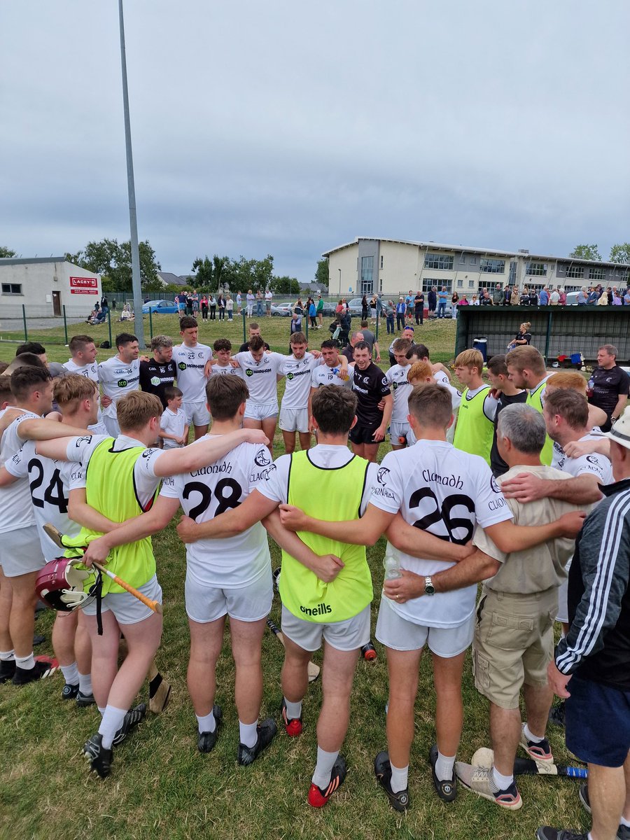 ClaneGAA's tweet photo. UPMC Senior Hurling Championship Qtr Final
Full Time #KildareGAA 
Clane GAA:2-13(19)
Confey GAA:0-17(17)
Well done lads!
Semi-Finals here we come. Hard luck to Confey. https://t.co/2NIGqigLNh
