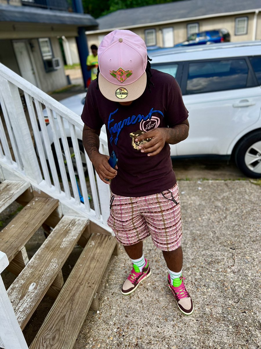 MjayDaGr8's tweet image. One of Da Original Members🎱🐶
 #DaGr8™️
#FreeYungDem
#Big4GANG✅