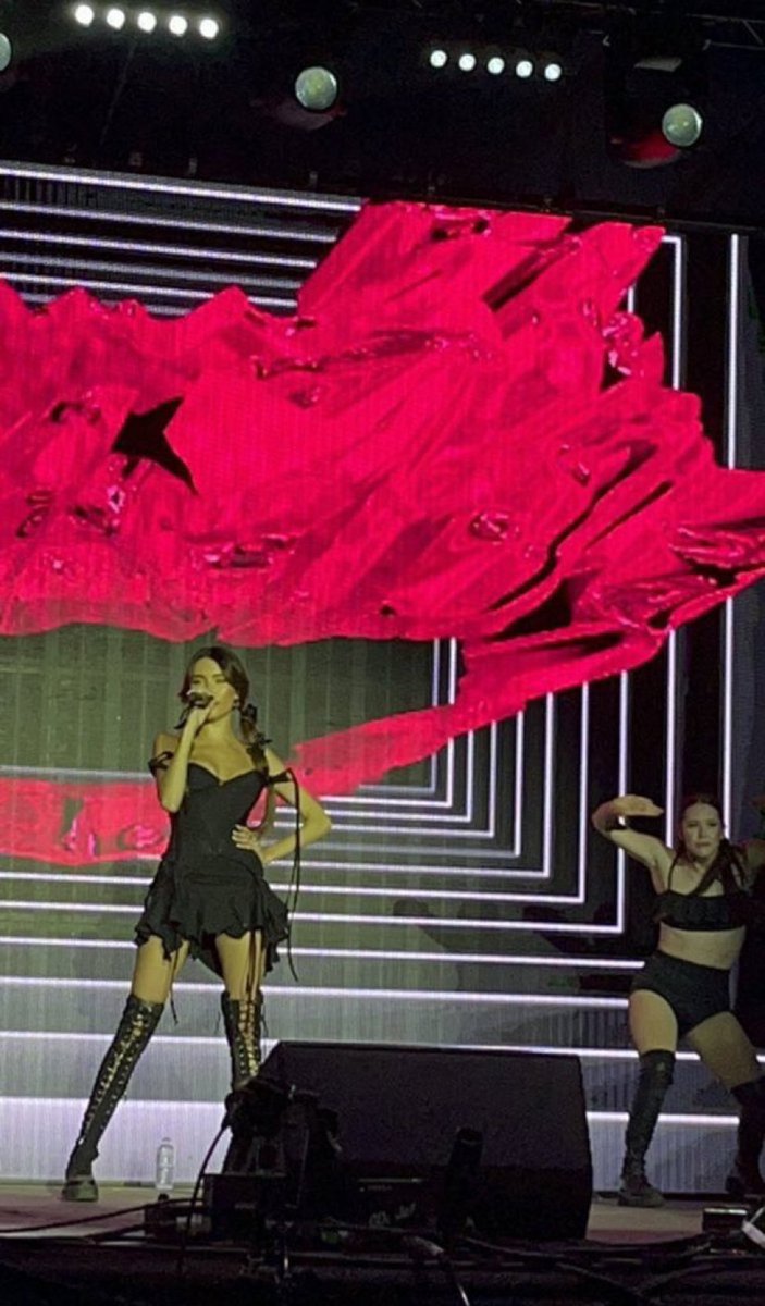 defaultbecca's tweet image. there is no one i love more