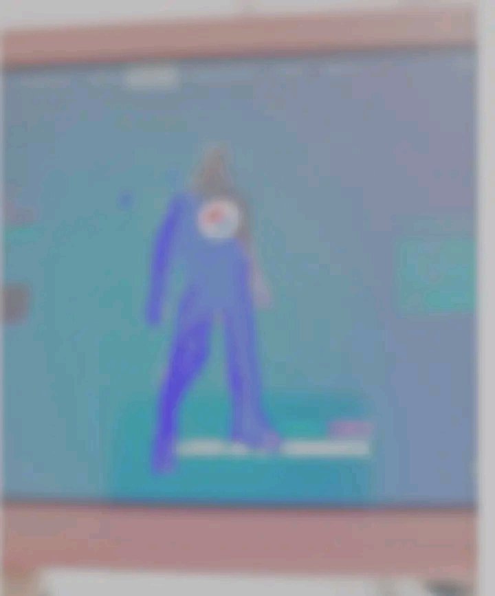 FakeniteLeaks's tweet photo. Posiblemente este sea el primer vistazo de la skin de @ElpesimanBv después de uno de los desarrolladores bebiera una lata de pepsi y alguien tuvo la idea de ponerlo
Fuente:Una foto de alguien de internet https://t.co/4Sls1xGYOQ