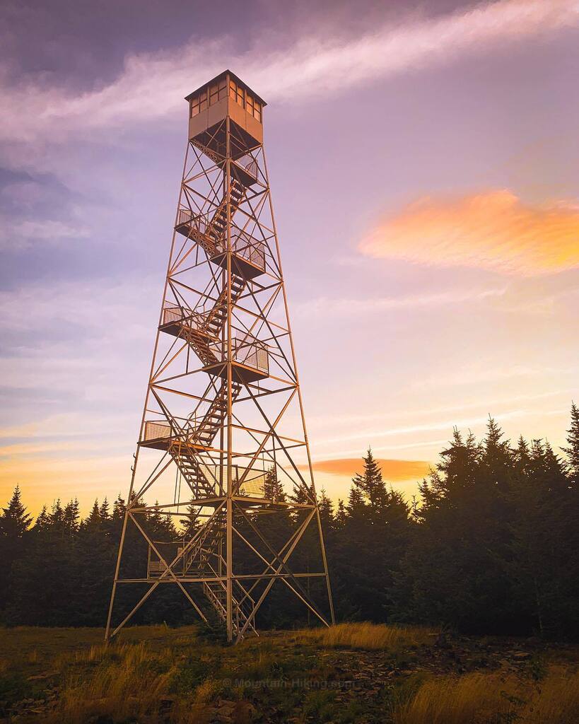 TotalCatskills's tweet photo. Hunter Mountain Fire Tower at dawn
Like to see more posts like this
.
.
.
.
.
🏔 #FireTower #firetowerchallenge #Catskills #CatskillsLove #Catskill3500Club #GreatNorthernCatskills #GreatWesternCatskills #Hiking #HikingAddict #HikingCult… https://t.co/OlcpAi4CHu https://t.co/rwM3rHl2cN