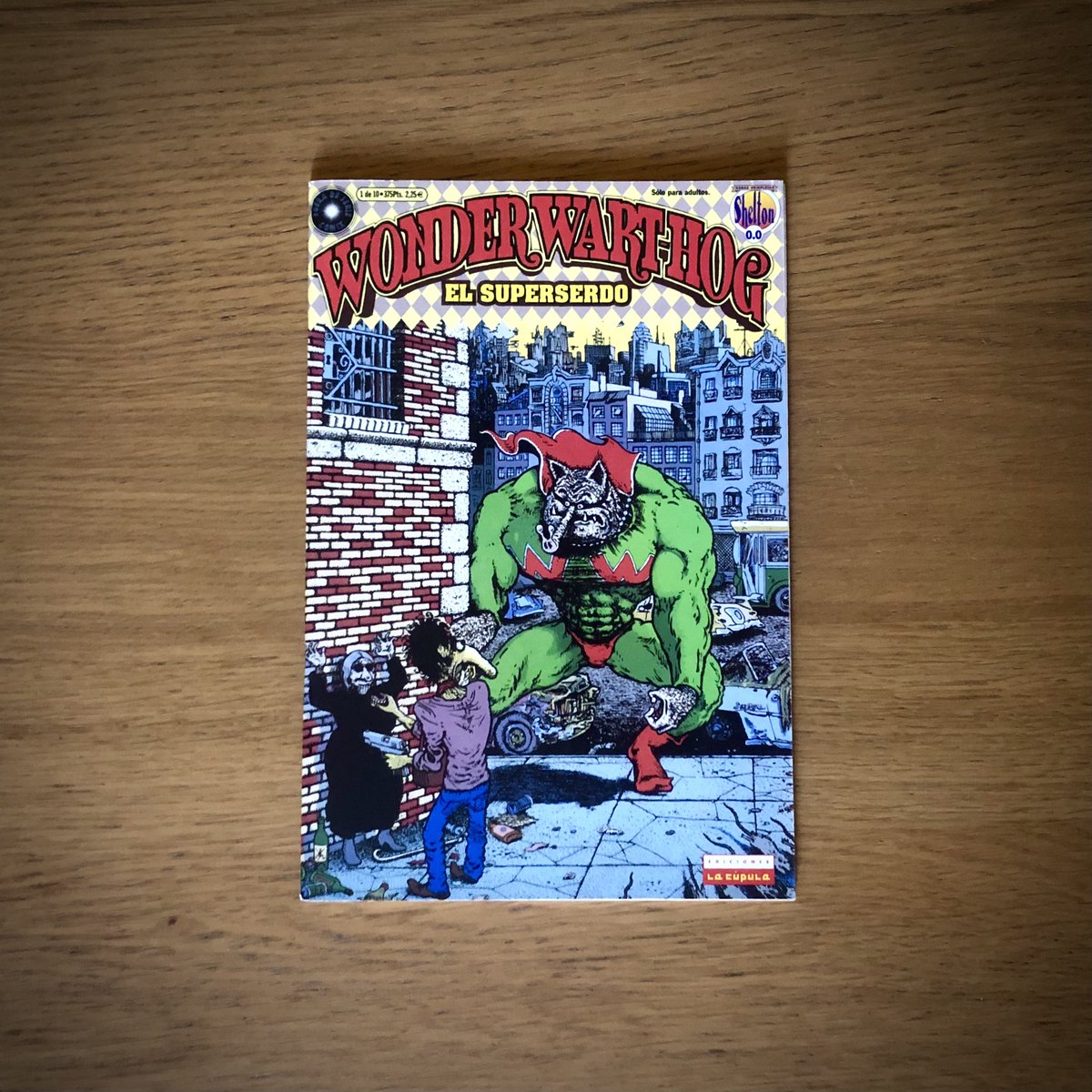 _davidtr_'s tweet photo. 240. Wonder Wart-Hog. El Superserdo. Gilbert Shelton. Ediciones La Cúpula. 2001. @LaCupulaComic #WonderWartHogElSuperserdo #GilbertShelton #LaCupula #EdicionesLaCupula #comics #comicbook #fanzines #ilustracion #illustration #nº240 #28Agosto #28August #Año2022 #Year2022 #davidtr https://t.co/IqfW7Y1NSC