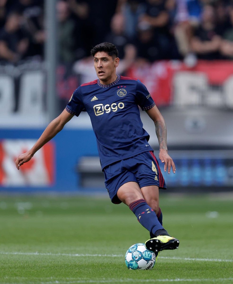 EdsonAlvarez19's tweet photo. Todo triunfador fue un fracasado que jamás se dio por vencido.🦁 Keep going. ❌❌❌ @AFCAjax https://t.co/DZO4wyFV2N