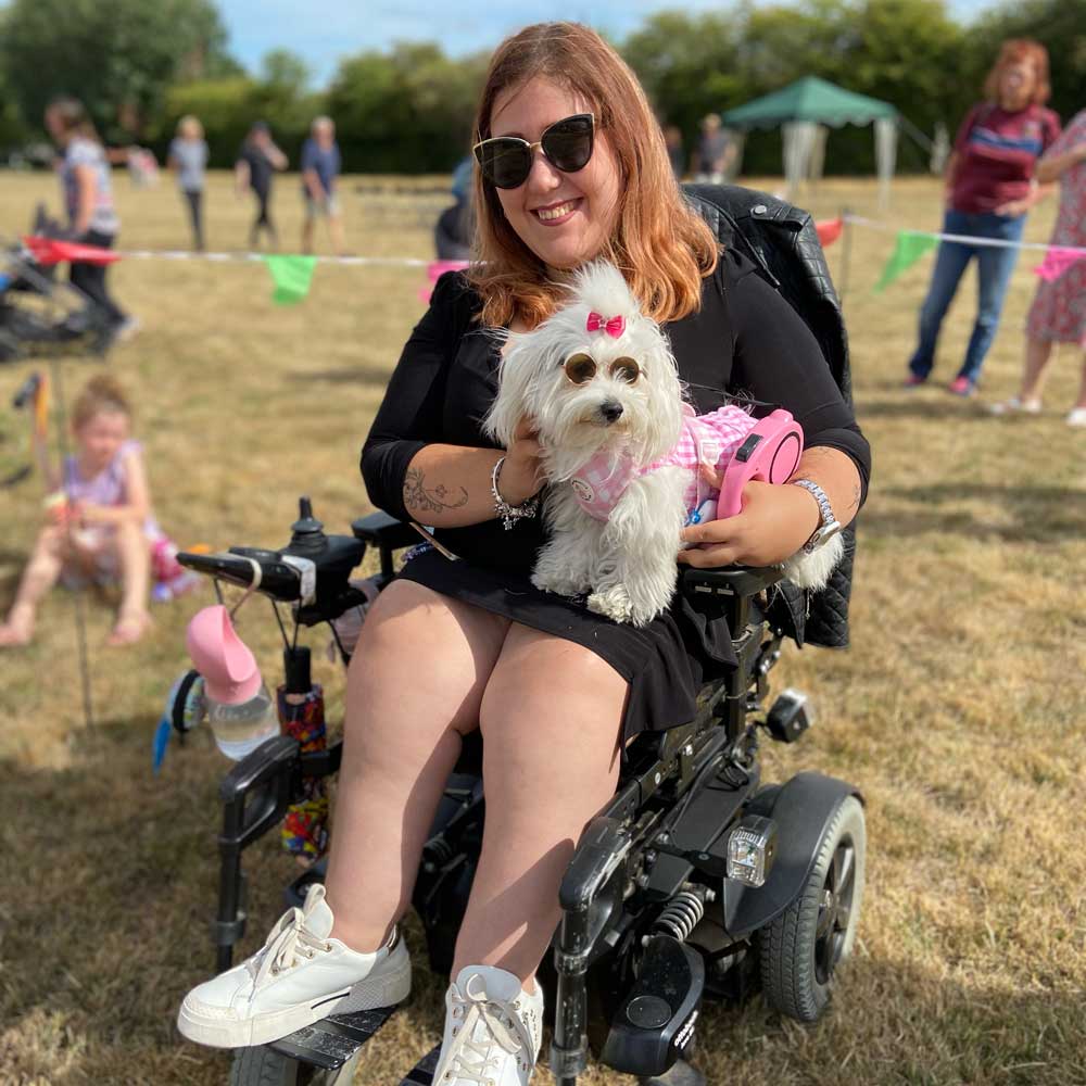 SEninemag's tweet photo. Friends of Southwood Park celebrating their first Parksfest event today β a change of name to 'Friends of Southwoof Park' perhaps, after their hugely successful day which centred on a Fun Dog Show. #neweltham #SE9 #eltham #dogsofinstagram #dogshow #parksfest #ohana_the_maltese https://t.co/oEsVZfbax8