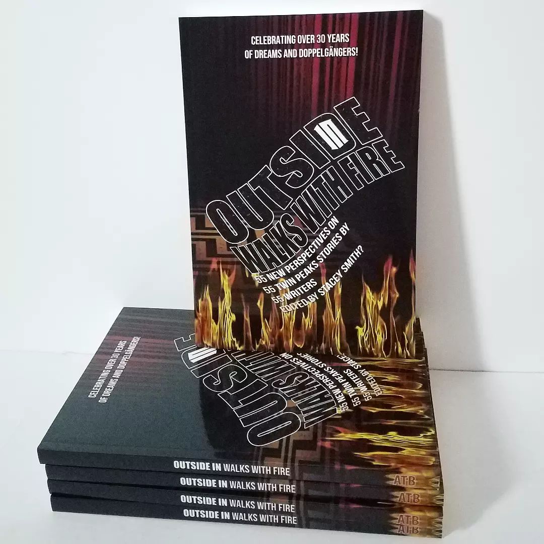 A damn fine book celebrating over 30 years of dreams and doppelgängers - now available! atbpublishing.com/twinpeaks 

🦉📚 #FireWalkWithMe #TwinPeaks #FWWM #FWWM30 #ShopSmall 🔥☕️