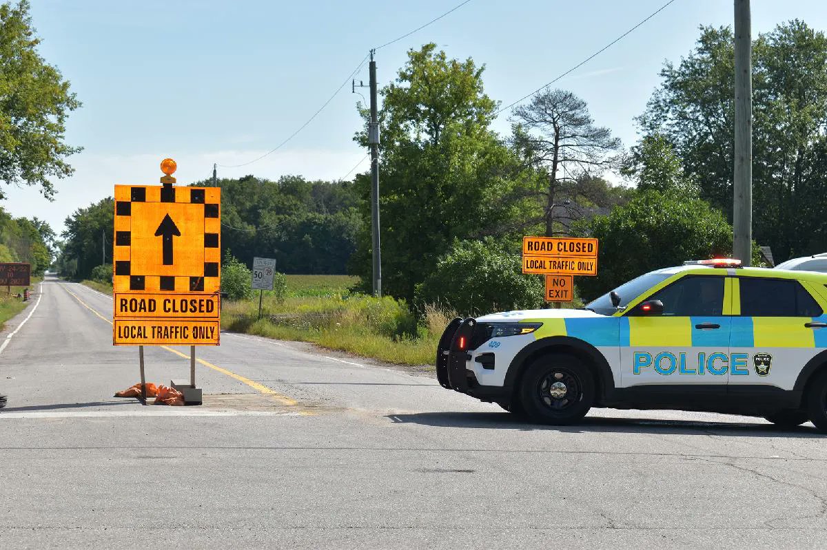 Barrie crash leaves six dead in ‘absolutely devastating loss’ / Twitter