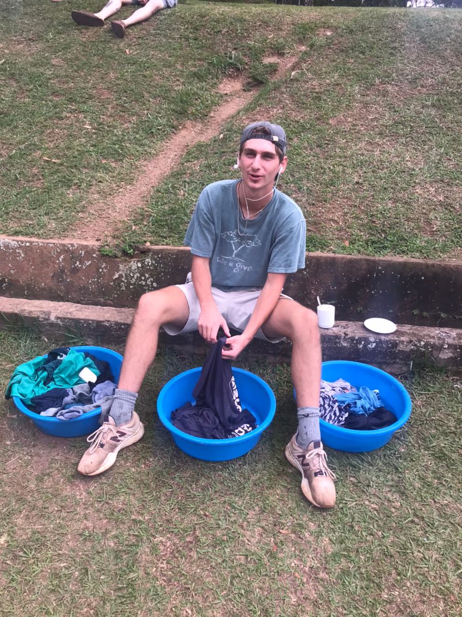pcuganda's tweet photo. Day 28 of 74

Today was another personal day for @pcuganda Trainees. They got to relax and some got a chance to do their laundry 🇺🇬🇺🇲

#PCVolunteersReturn
#PeaceCorps
#Service
#Uganda https://t.co/KG5kO4GHz6