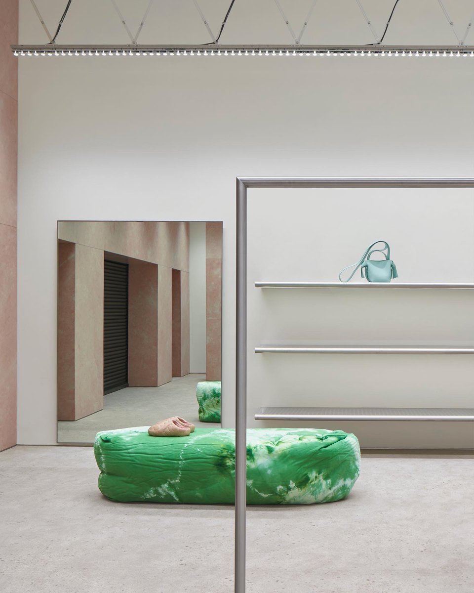 acnestudios's tweet photo. Mannequins by #DanielSilver appear like installations; furniture by #MaxLamb arrives in dyed batik canvas.
Created in collaboration with @Halleroed. https://t.co/njMObFRlOX