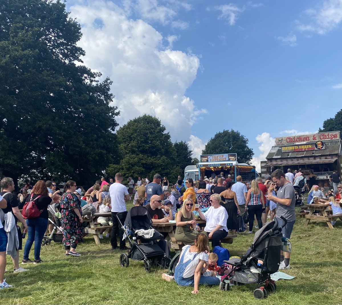 the carlton tavern tweet media