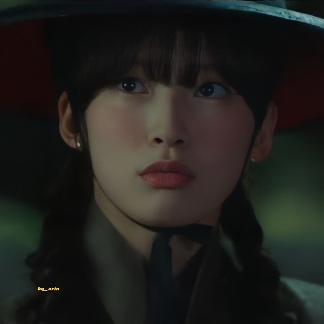 HQ_ARIN's tweet photo. 220827 #AlchemyOfSoulsEp19 - Arin cuts.

#ARIN #OHMYGIRL #아린 #오마이걸 @8_OHMYGIRL https://t.co/E77xo7PaEP