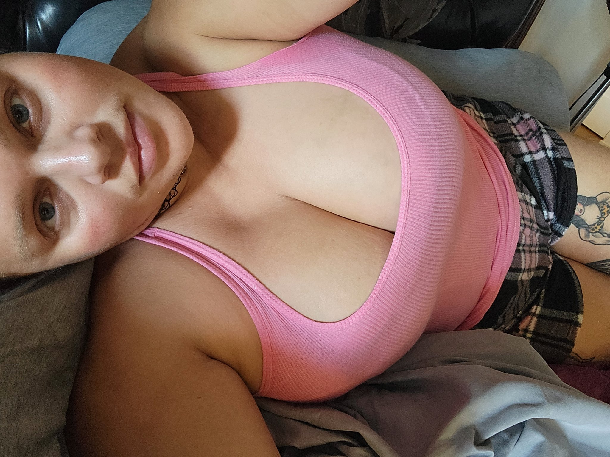 Haley Dagley on Twitter: "🥛 👀 OF in bio https://t.co/EbAPoIlUIh" / Twitter