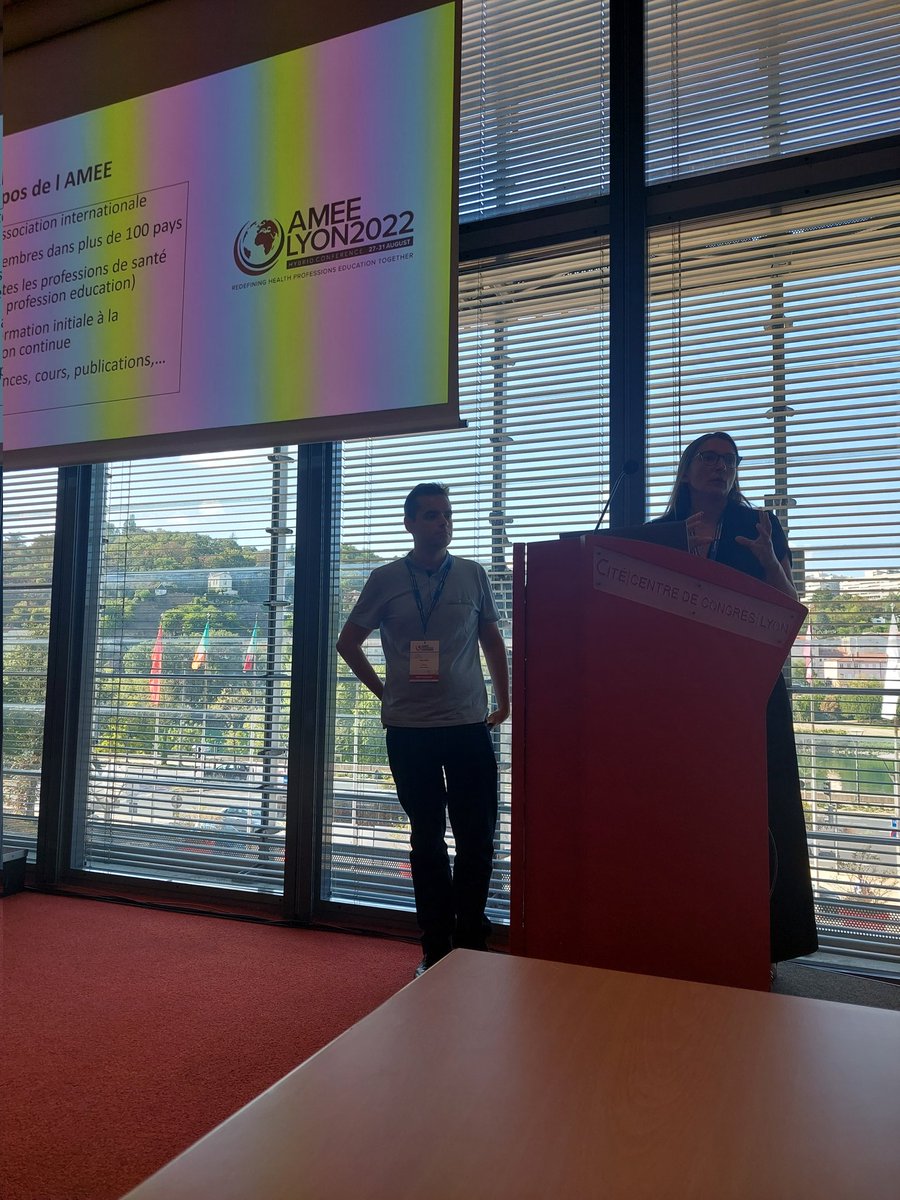Here we go !!
So happy to attend #AMEE2022 in Lyon. 
Congrats to Marion Cortet and <a href="/EvanGouy/">Evan GOUY 🦝🧬👨‍🏫</a> who chair the orientation session in 🇨🇵.