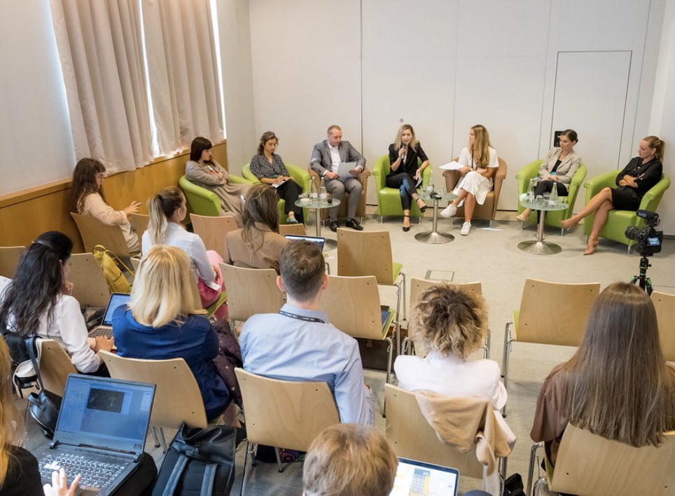 tiranaeyc's tweet photo. How can we prevent democratic backsliding and strengthen democracy &amp; freedom? That's what we discussed today at #YBSF2022 where our Comms Manager @DeaElmasllari (@NYC_Albania) spoke on #youth priorities for more inclusive and open democratic spaces 🤝 

📸 @BledStratForum https://t.co/xC9ATCvPdV