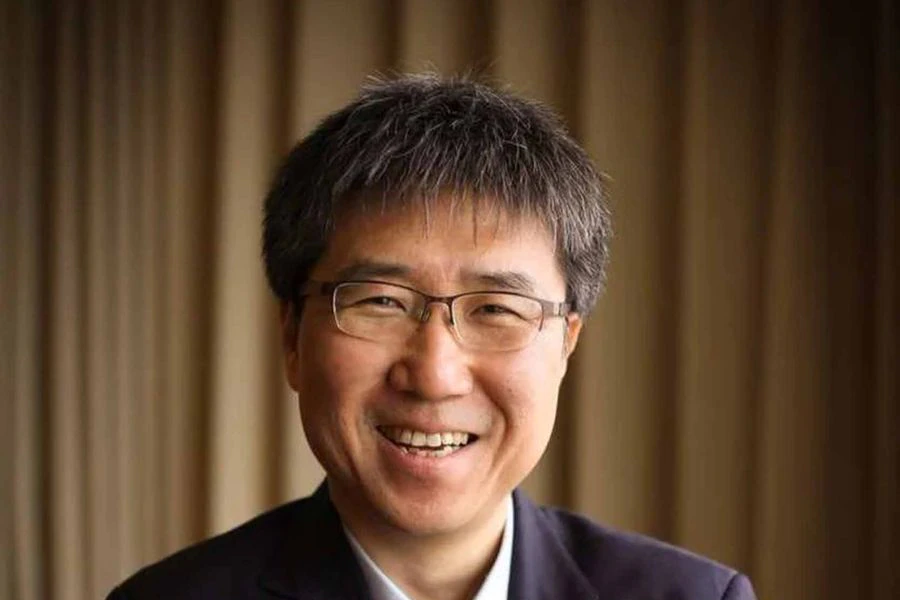 latercera's tweet photo. 📈 @pulso_tw | Ha-Joon Chang: “La propuesta de nueva Constitución brinda un buen marco económico para llevar al país al siguiente nivel” https://t.co/YRduQM6zGV https://t.co/neP9MTxcD2