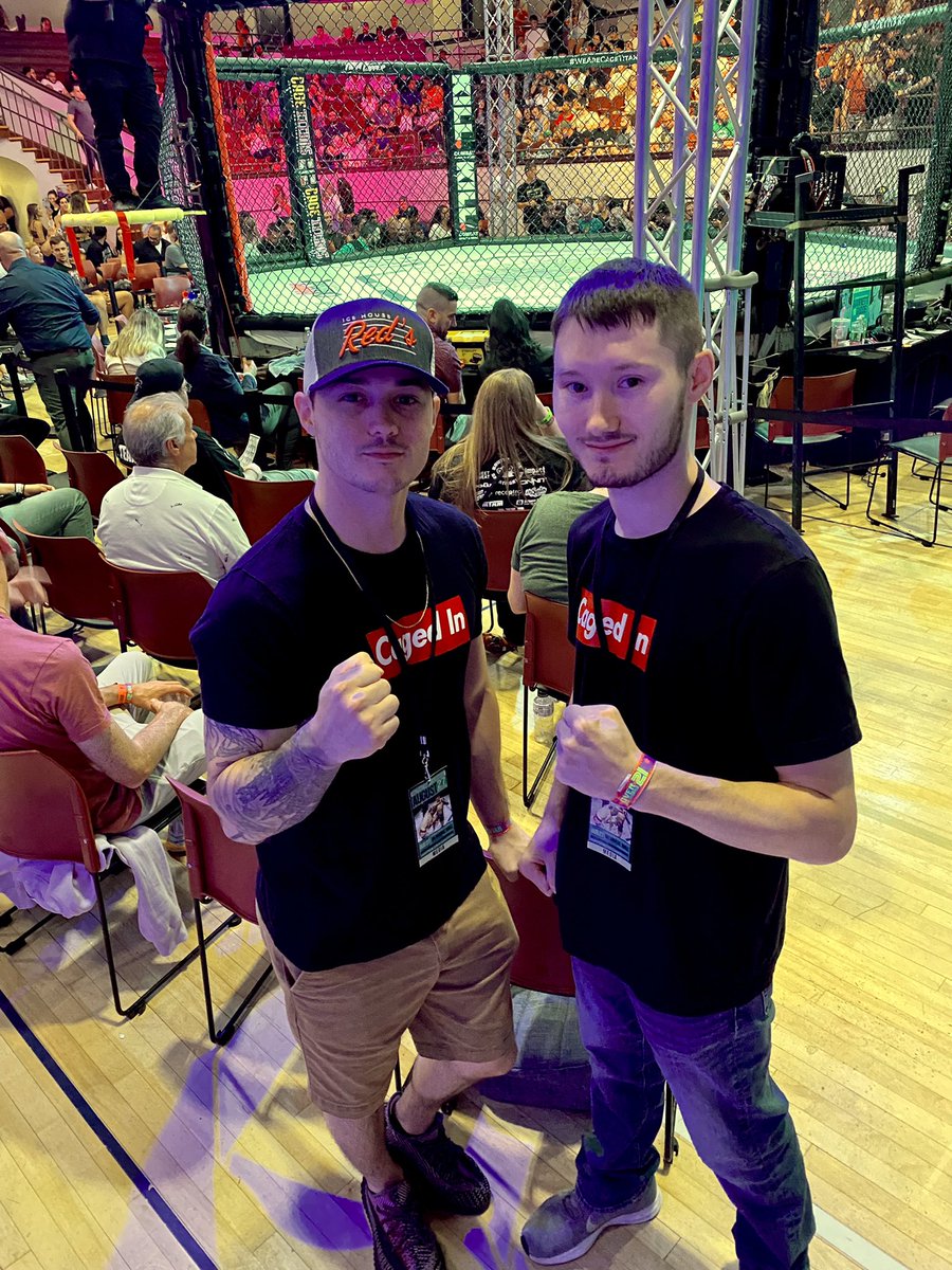 CagedInMMAPod's tweet photo. Another amazing night at @CageTitans 55‼️
Thanks to everyone that made it great. #CT55 was one for the books 🎙 https://t.co/KoTGcpbQPg